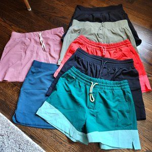 Lot of 7 Athletic skorts, shorts, size L